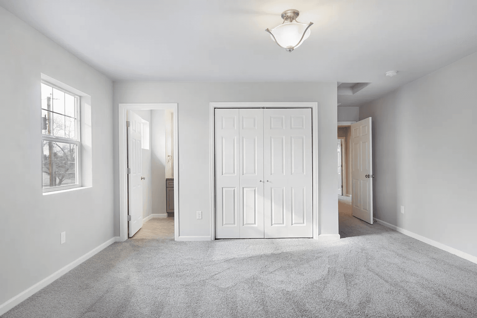 Aurora House: 2631 Sable Blvd