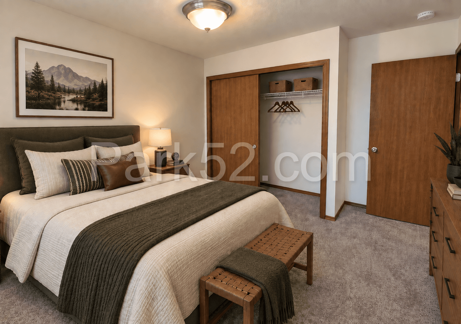 Tacoma Apartment: 630 N Prospect #15
