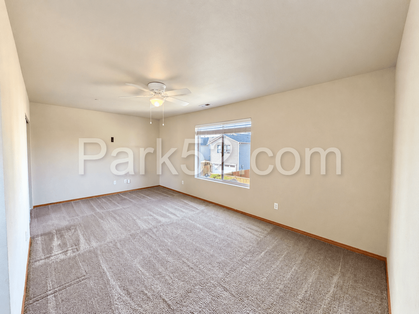 Dupont House: 2234 Wallace Loop