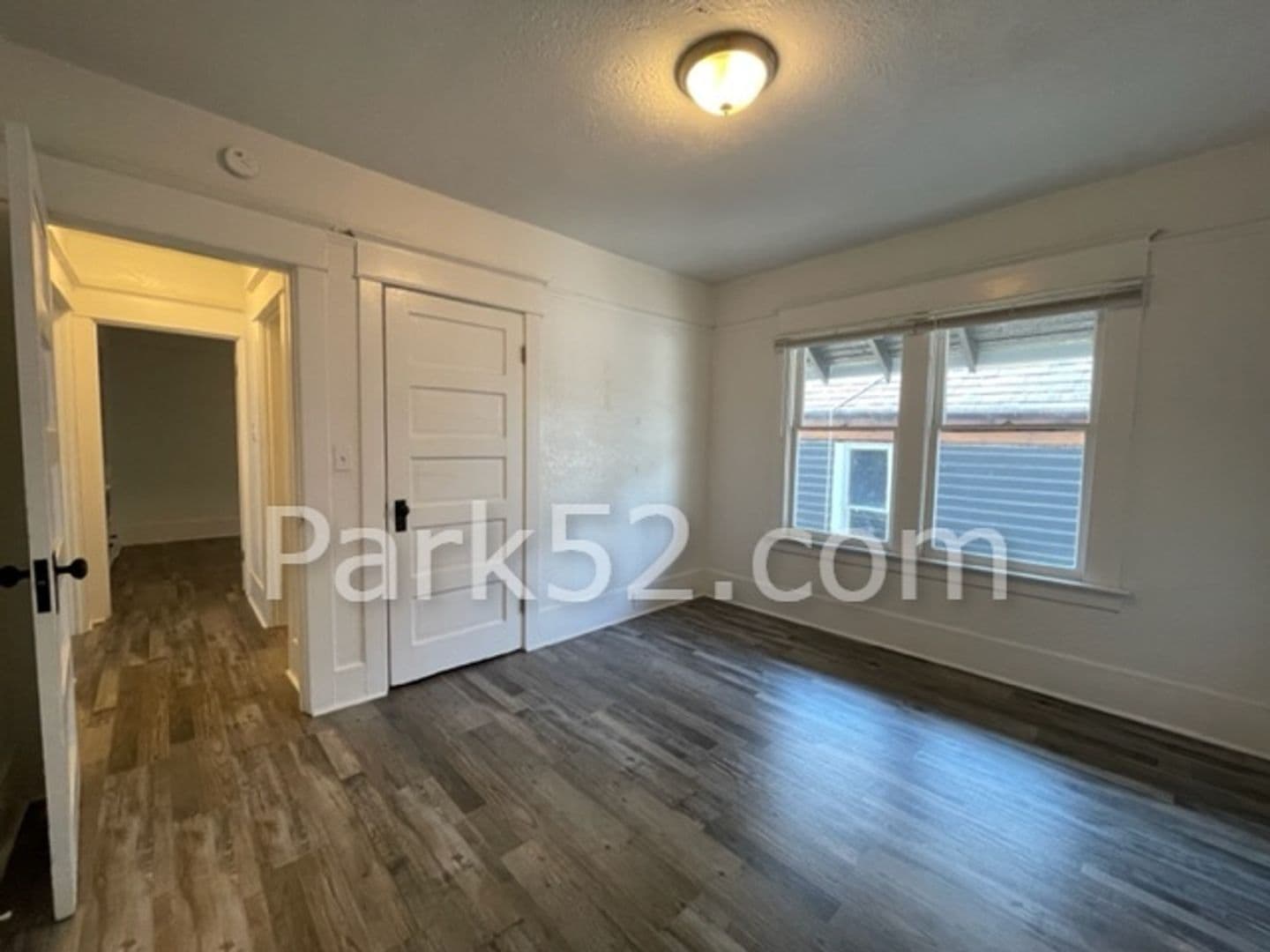 Tacoma Apartment: 1408 6th Ave