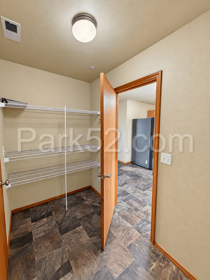 Dupont House: 2234 Wallace Loop
