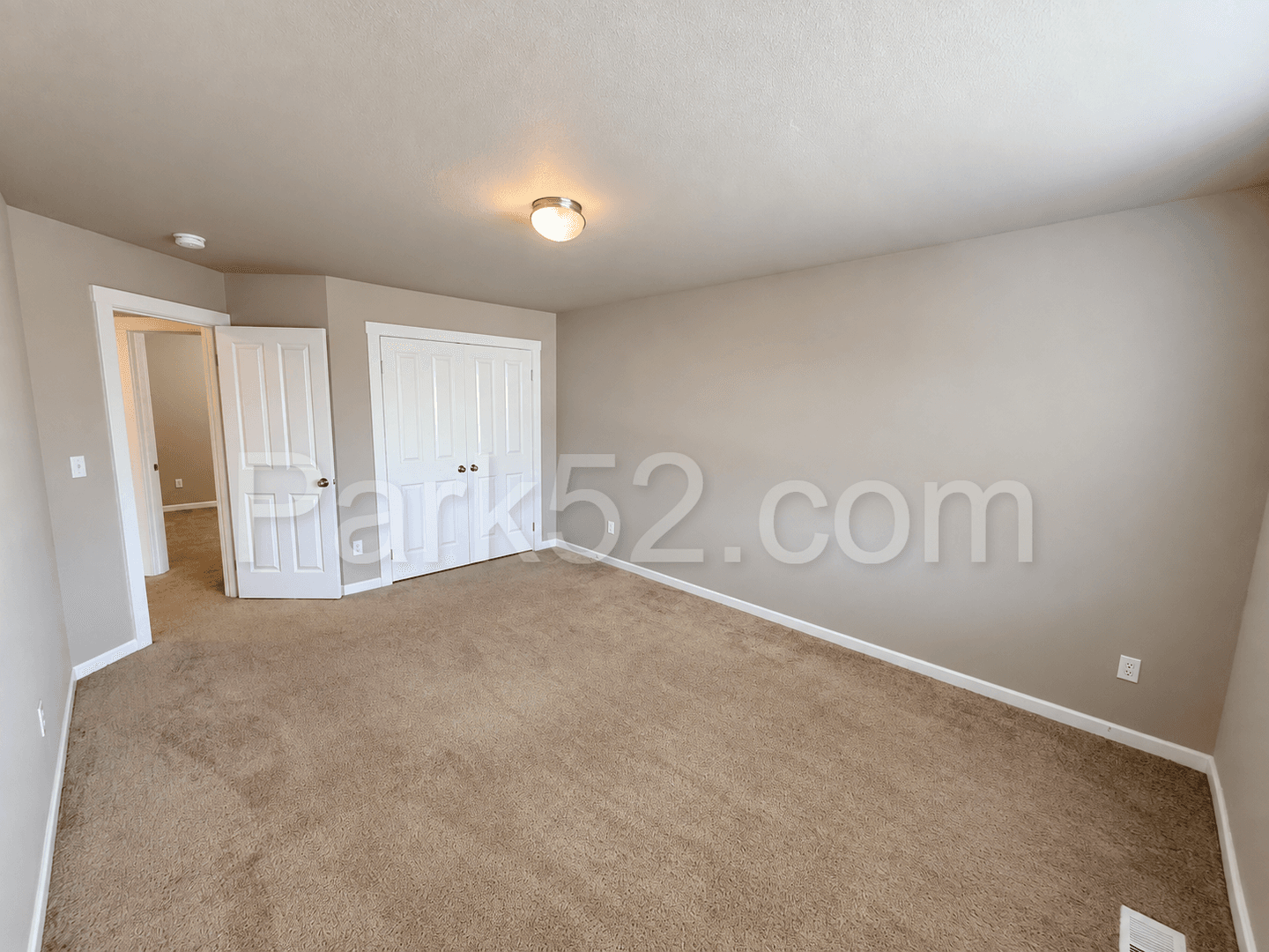 Puyallup House: 18608 111th Ave Ct E