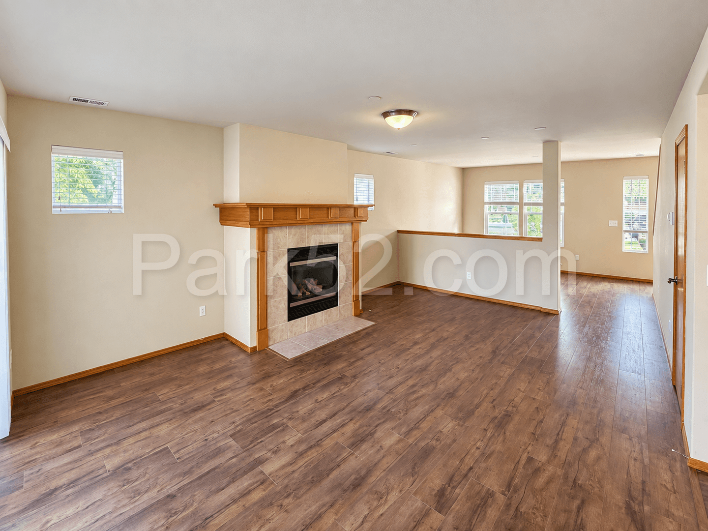 Dupont House: 2234 Wallace Loop