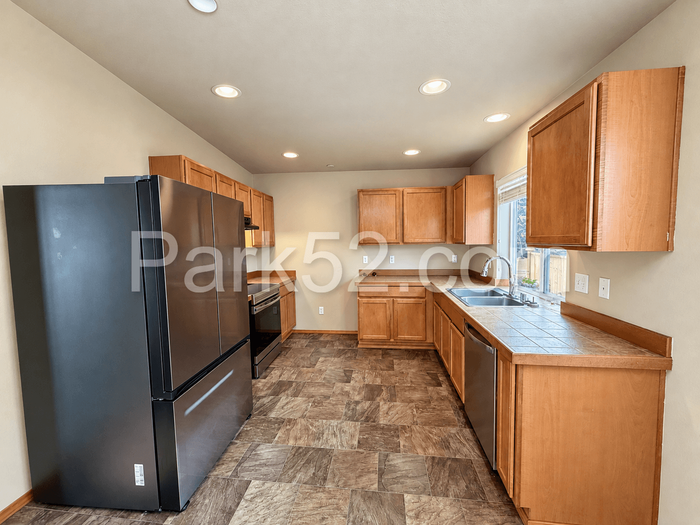 Dupont House: 2234 Wallace Loop