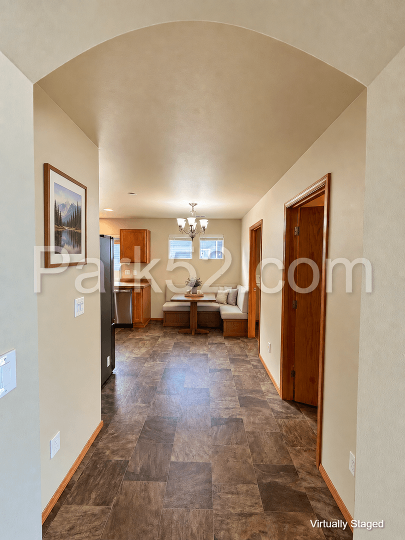 Dupont House: 2234 Wallace Loop