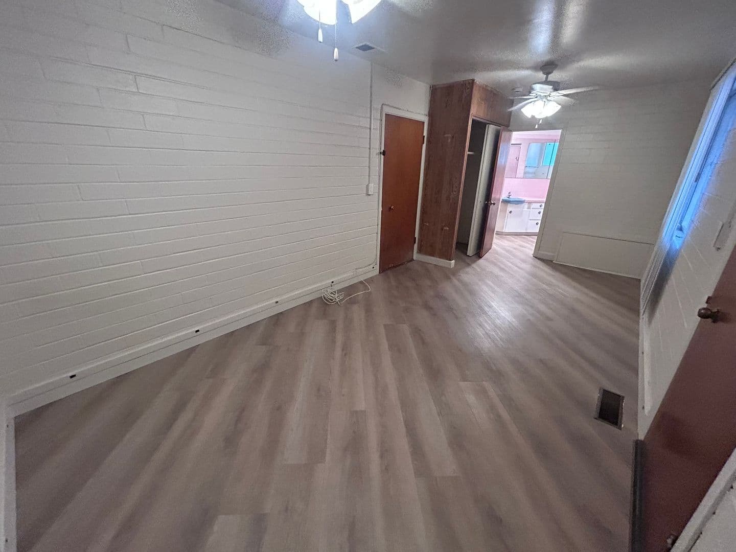 San Diego House: 4571 Twain Ave