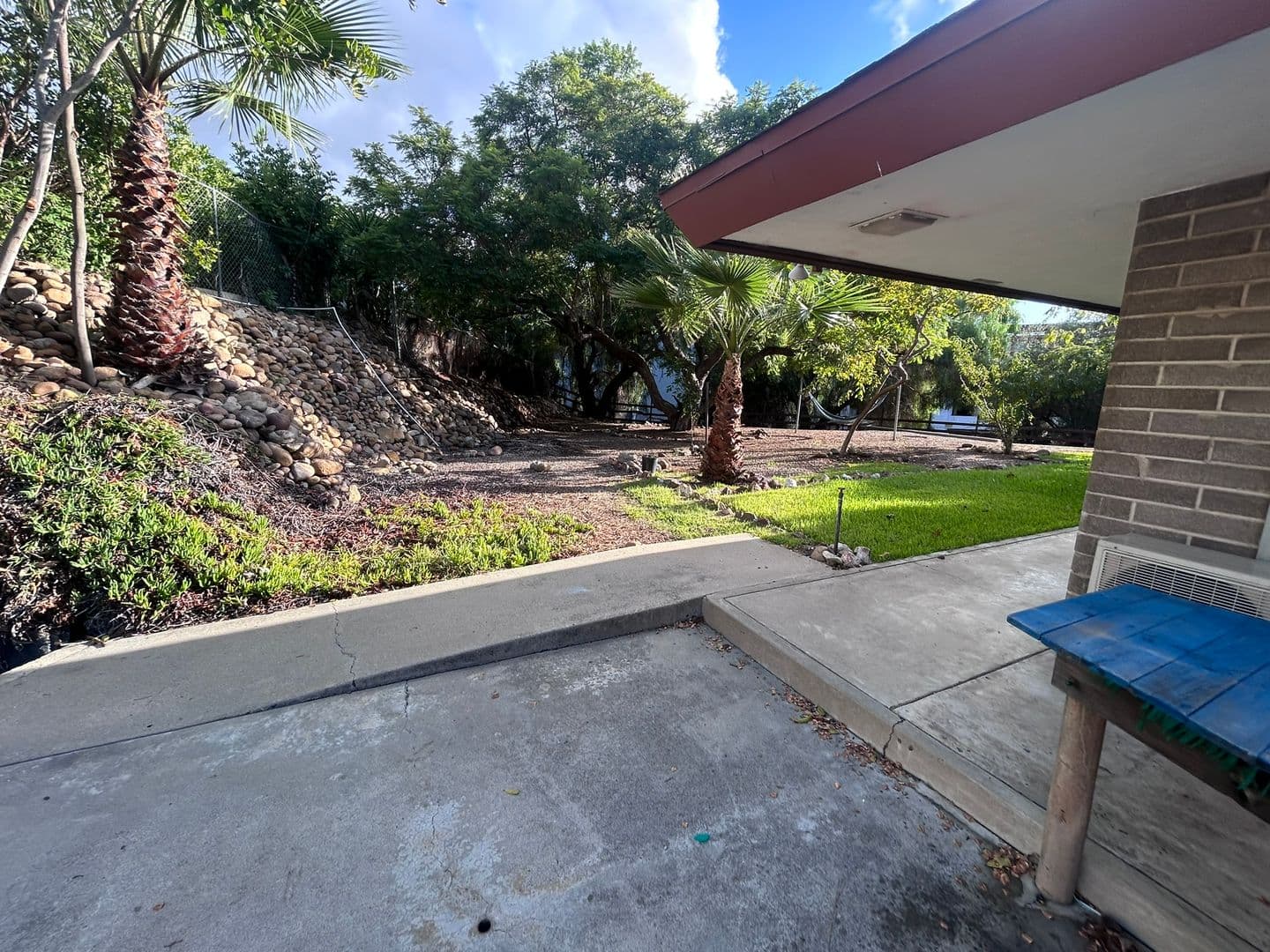 San Diego House: 4571 Twain Ave
