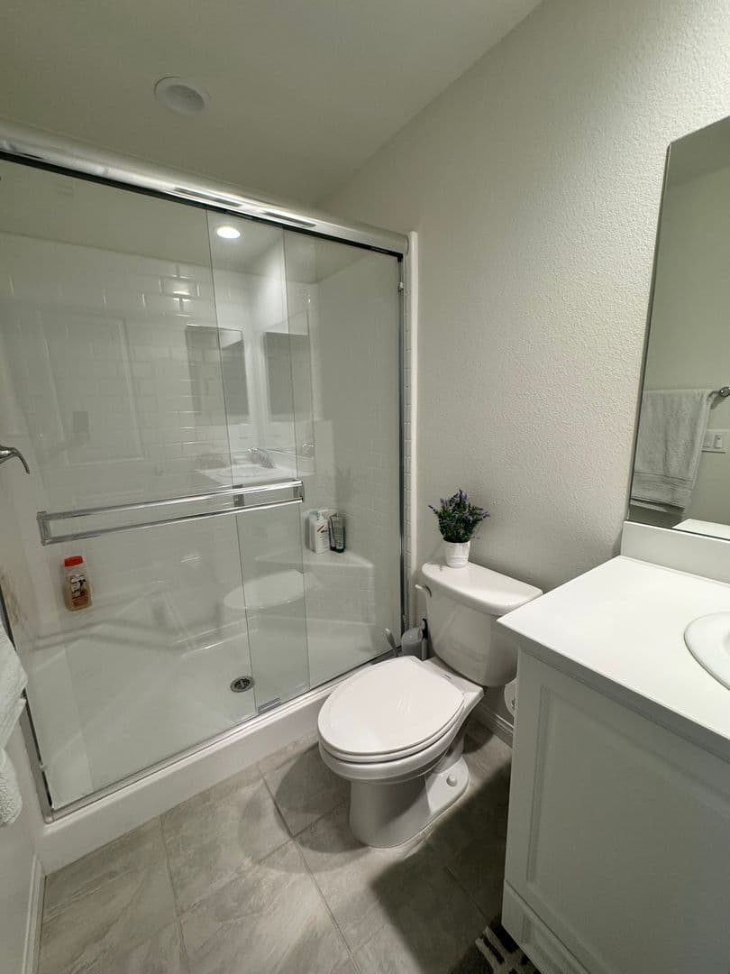 Santee House: 8648 Amherst St