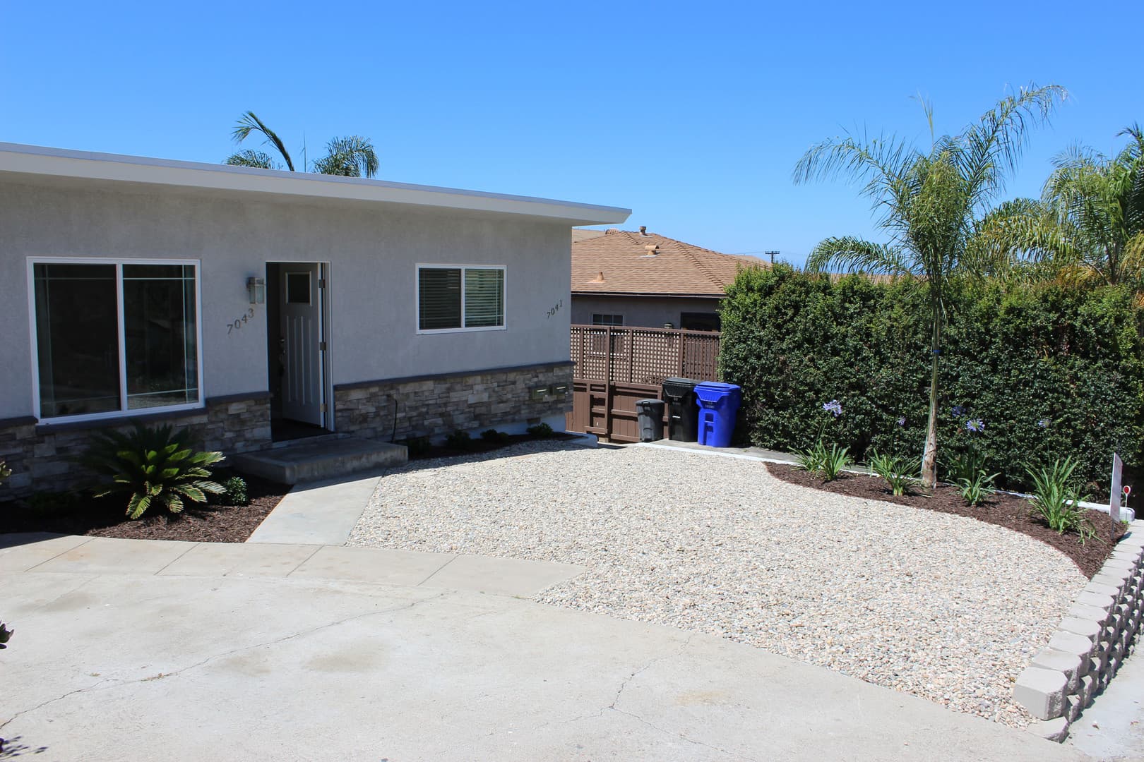 San Diego Apartment: 7043 Saranac Street