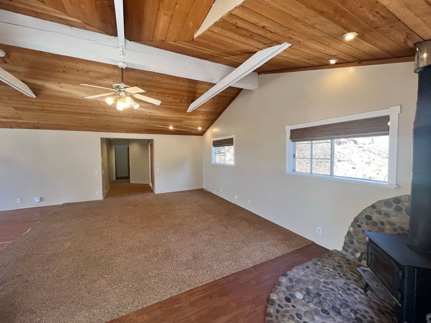 Alpine House: 1937 Lilac Ln