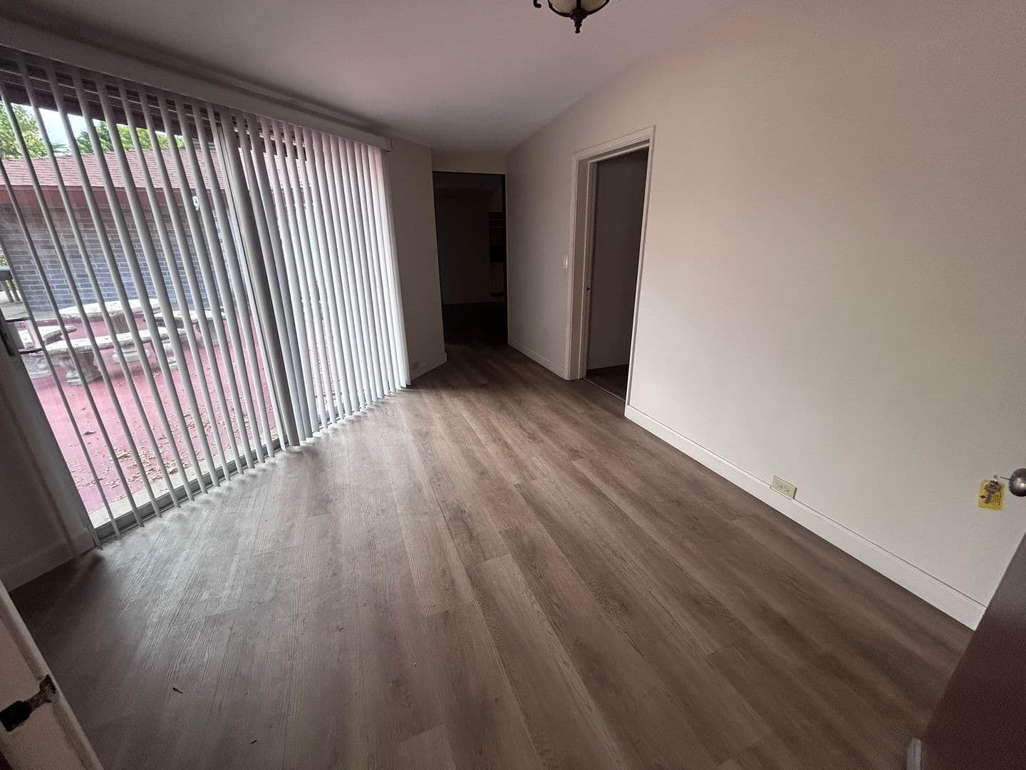 San Diego House: 4571 Twain Ave