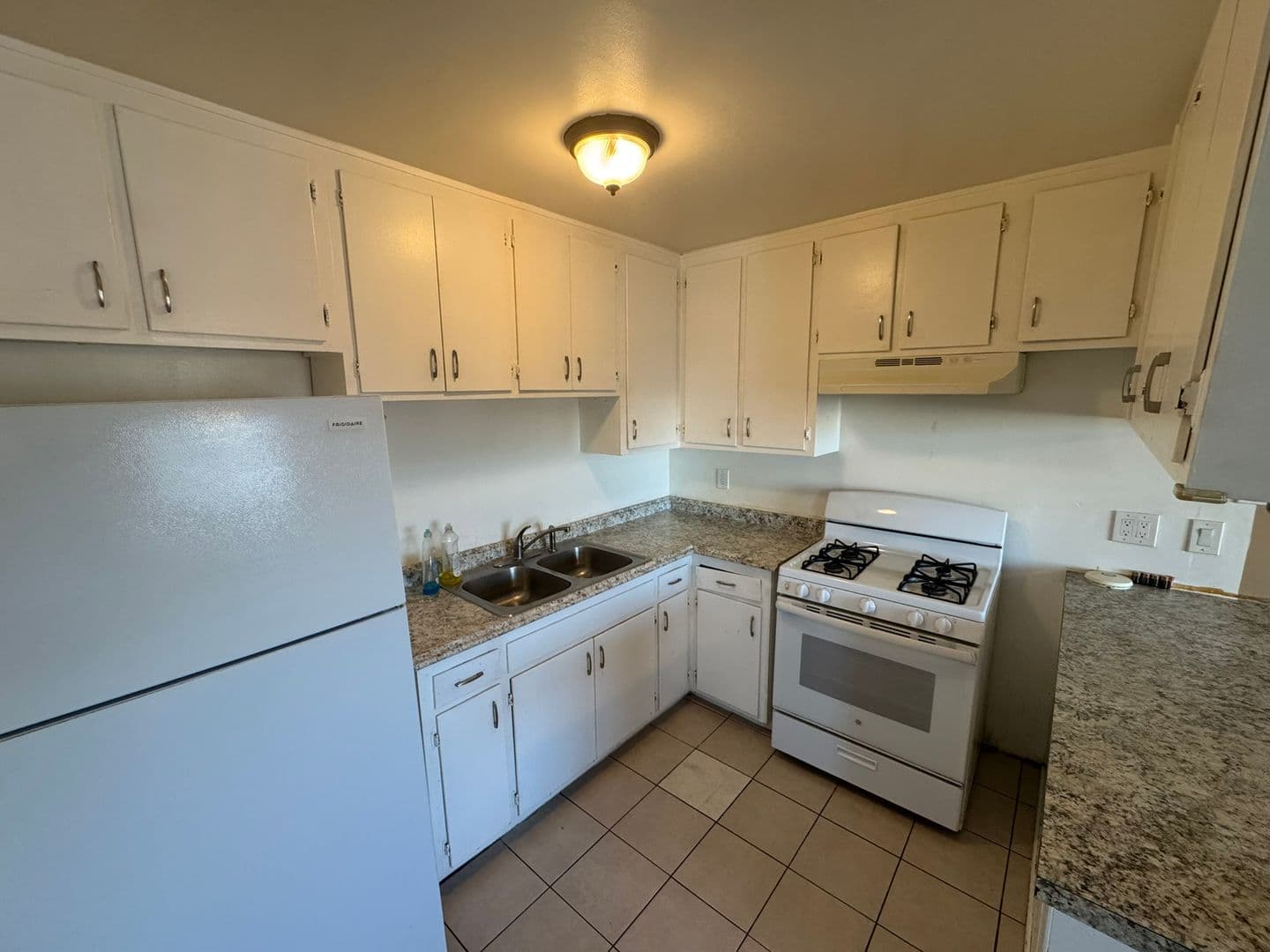 San Diego Apartment: 7017-7019 Mohawk Street