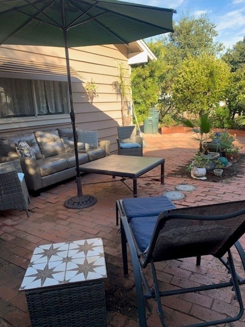 Alpine House: 2815 S Grade Rd