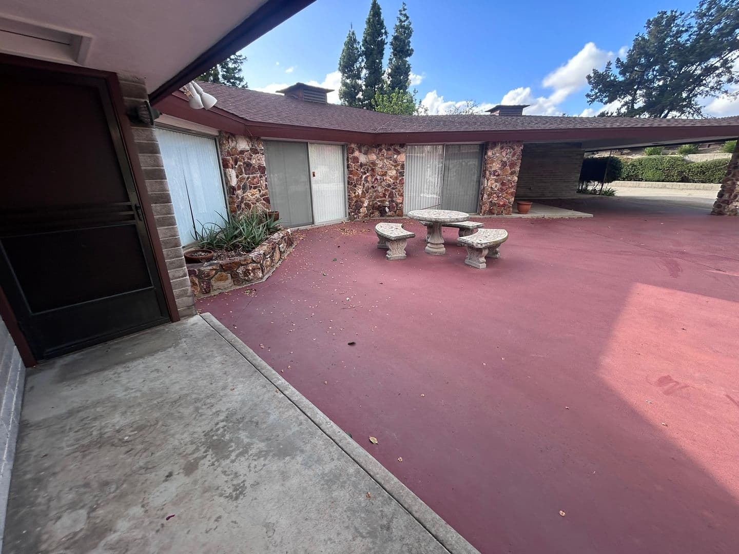 San Diego House: 4571 Twain Ave