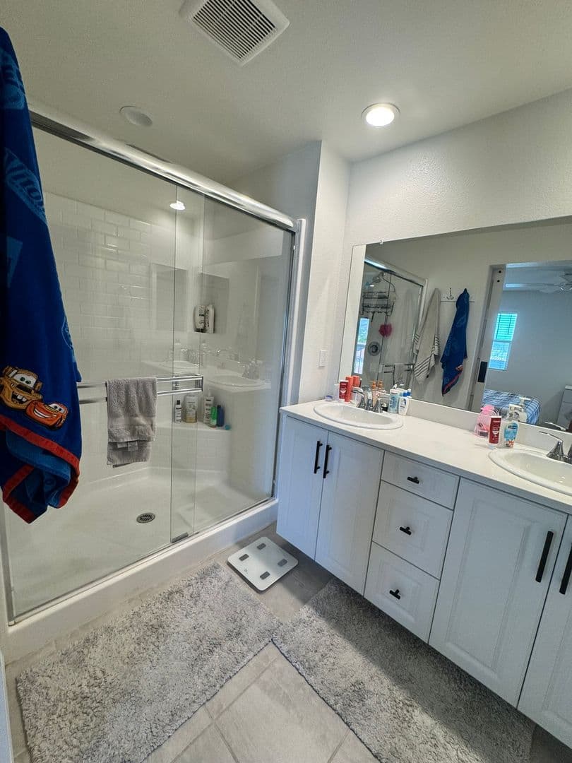 Santee House: 8648 Amherst St