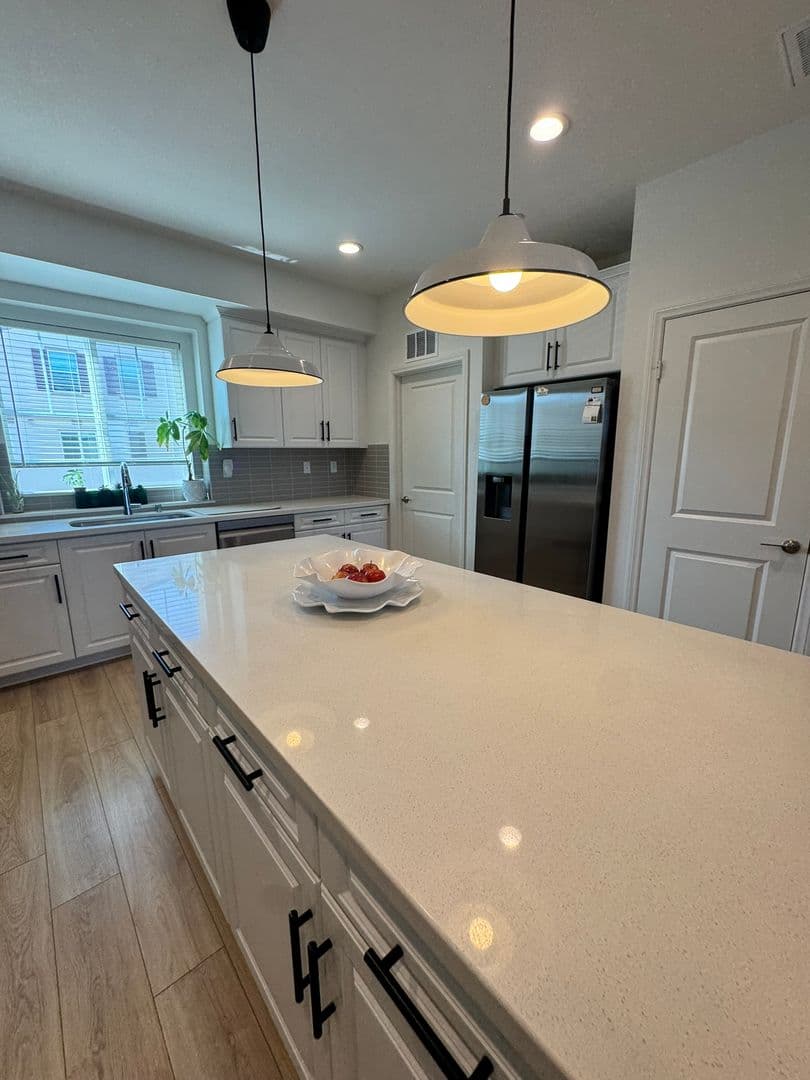 Santee House: 8648 Amherst St