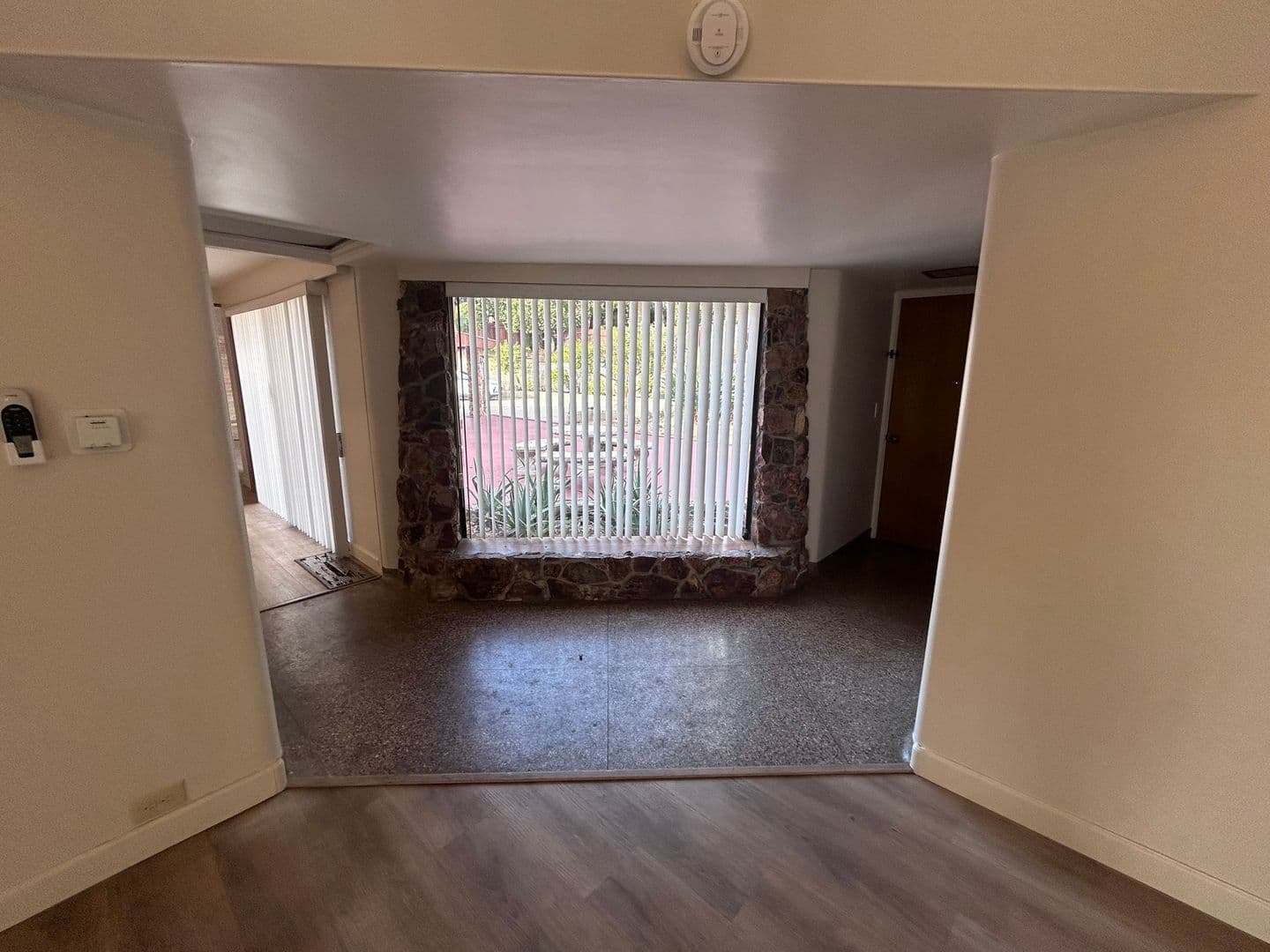 San Diego House: 4571 Twain Ave