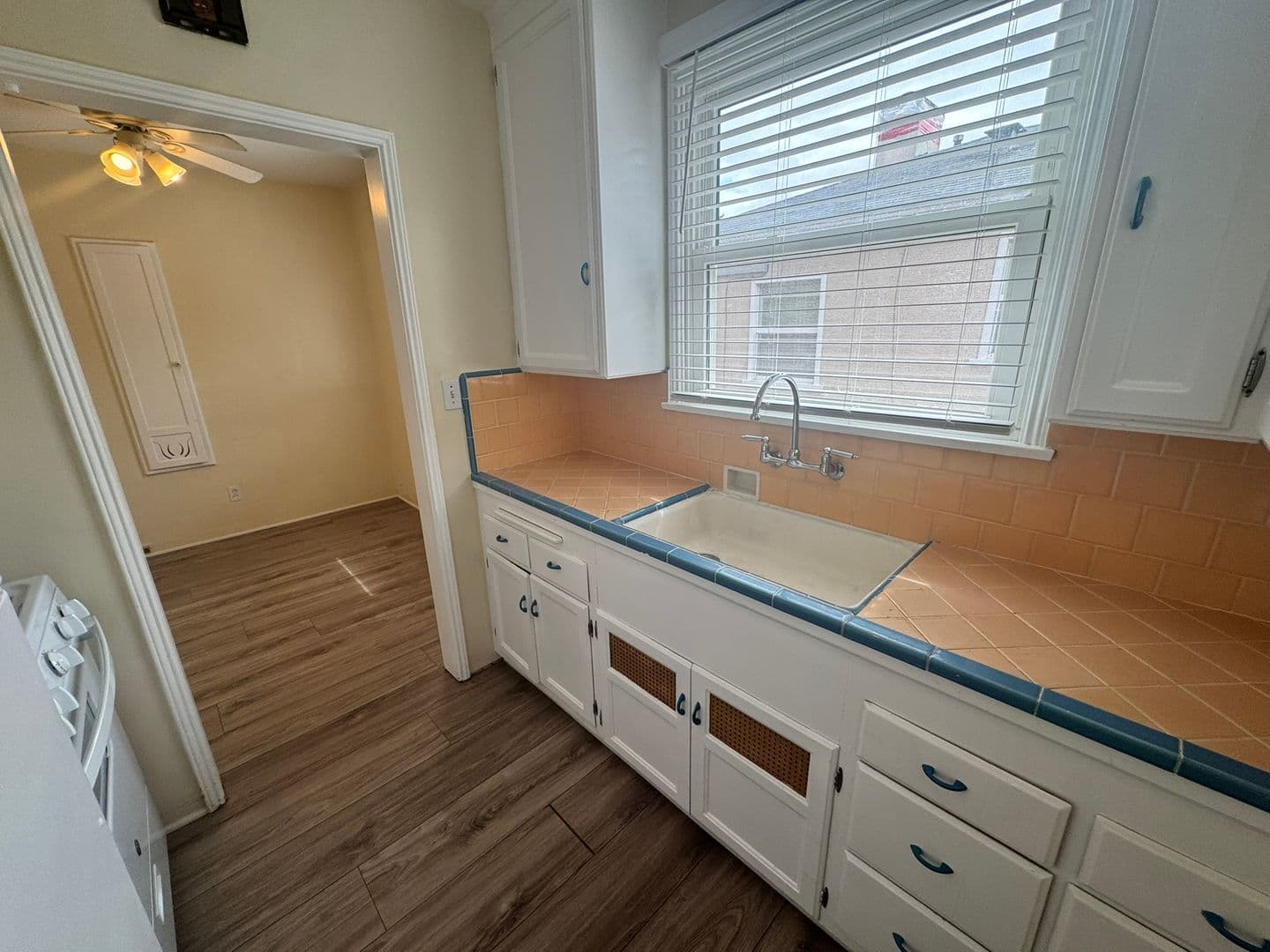 San Diego Apartment: 4410-16 Illinois St