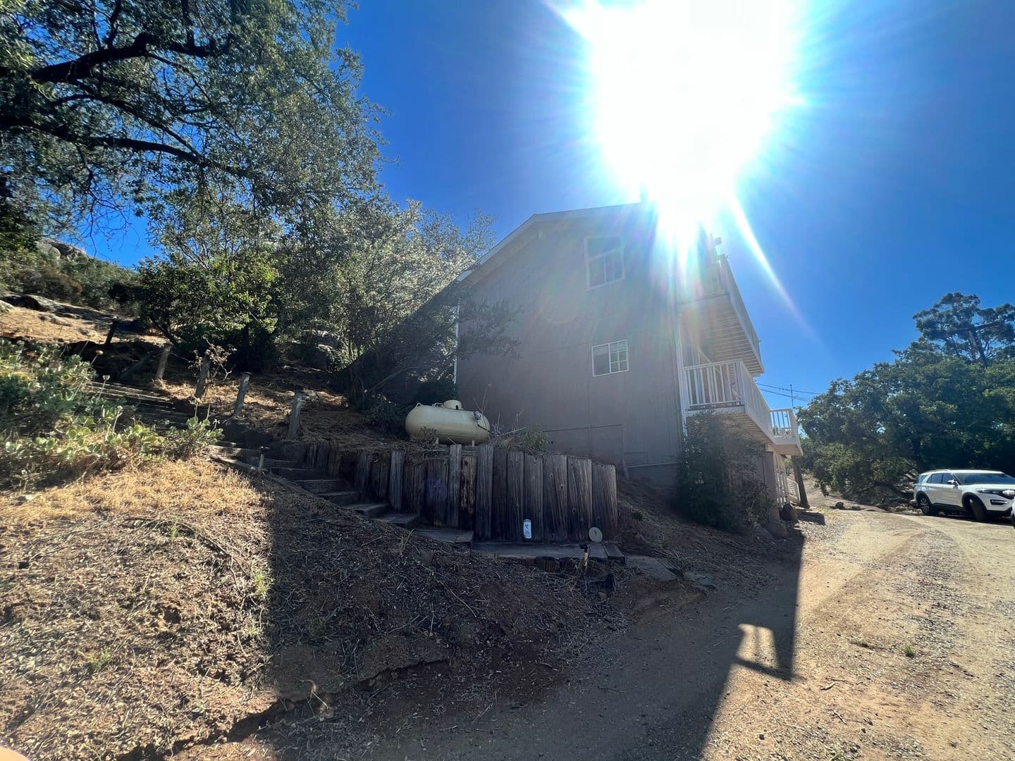 Alpine House: 1937 Lilac Ln