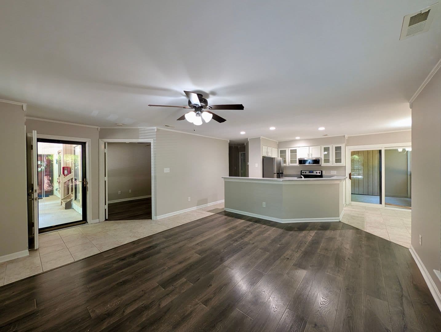 Cary Condo: 311 New Kent Place