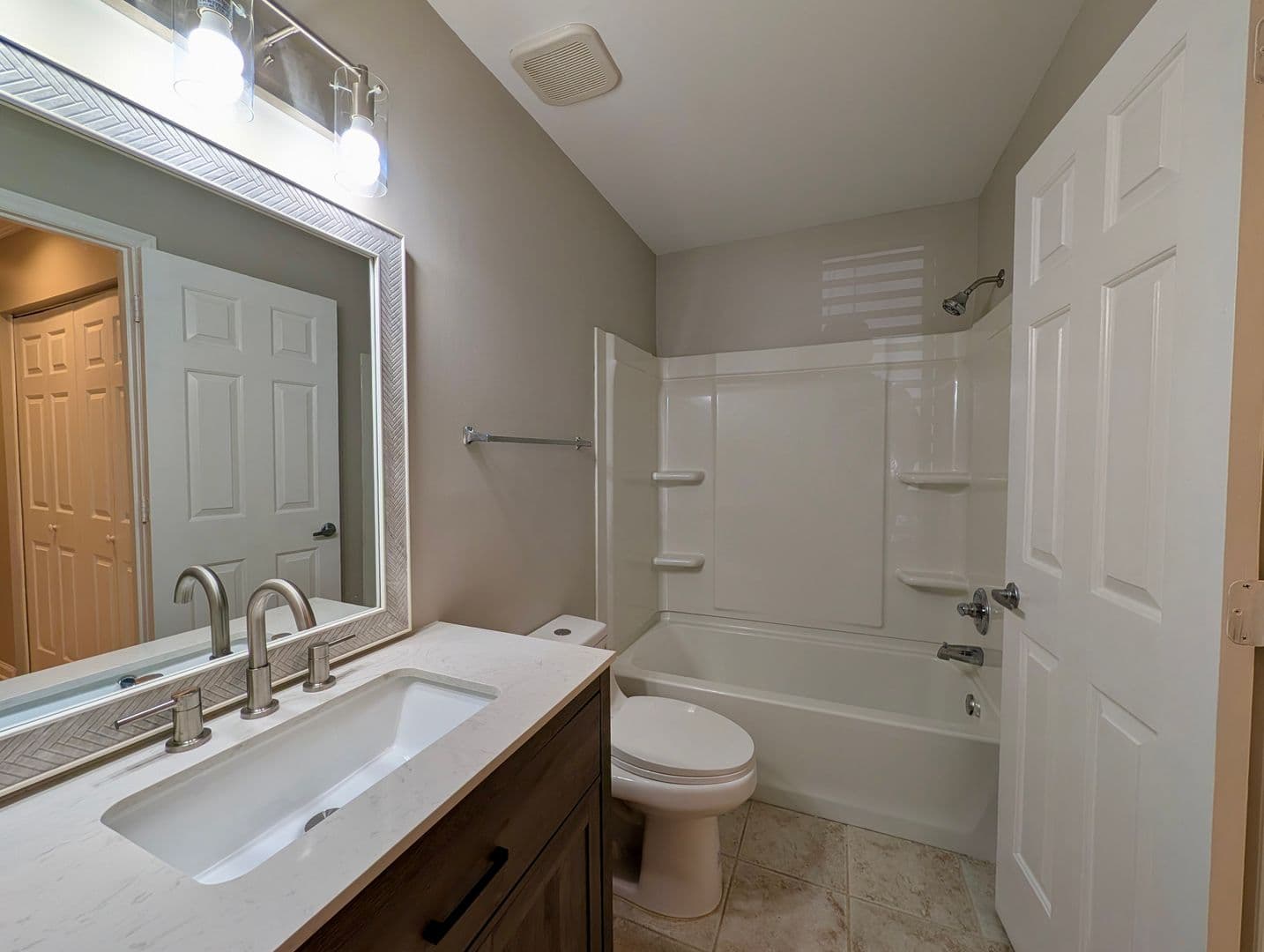 Cary Condo: 311 New Kent Place