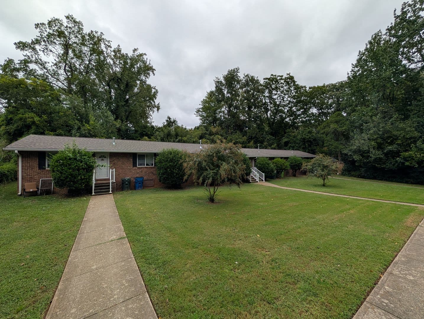 Raleigh Apartment: 3906 Lexington Drive