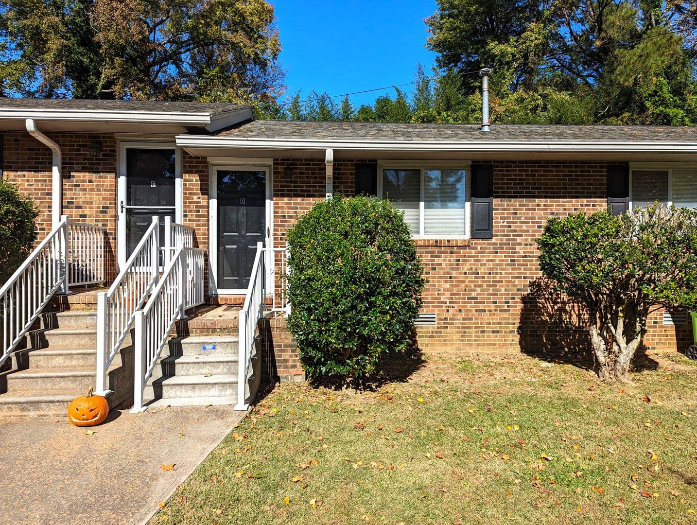 Raleigh Apartment: 3906 Lexington Drive