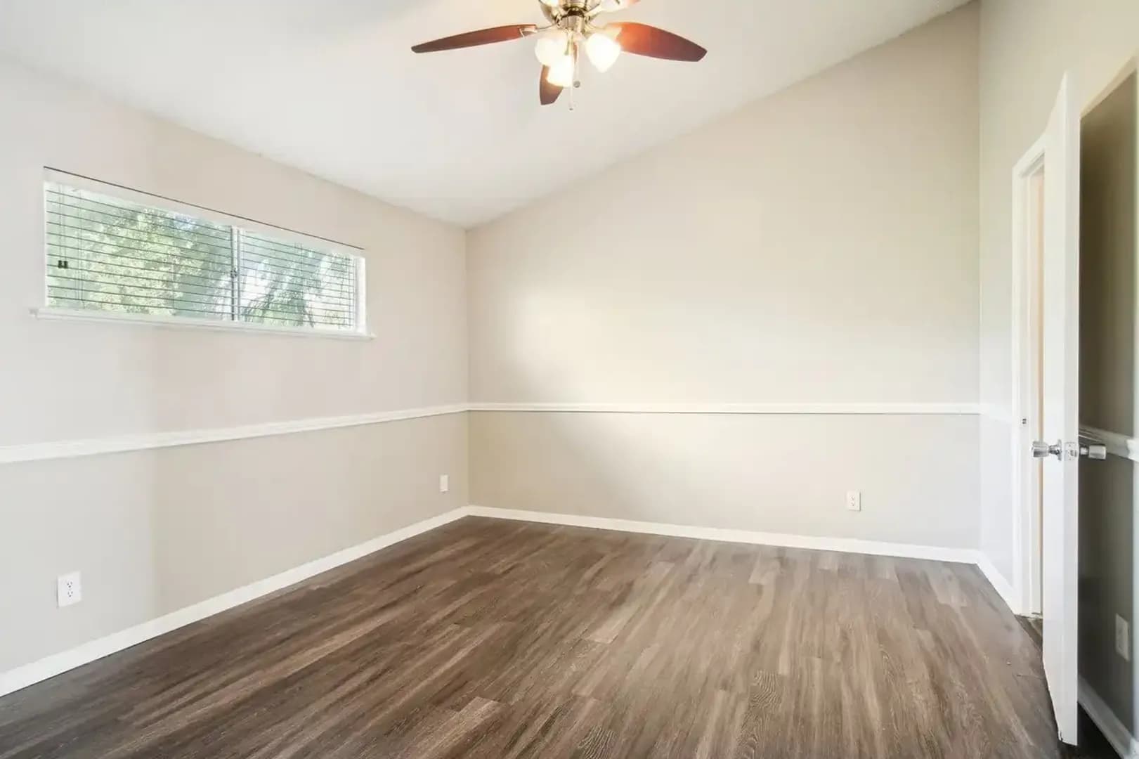 Austin Apartment: 1302 Parker Lane