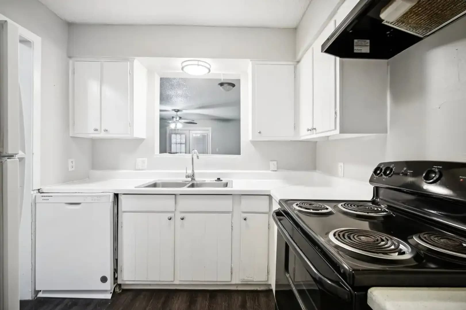 Austin Apartment: 1302 Parker Lane