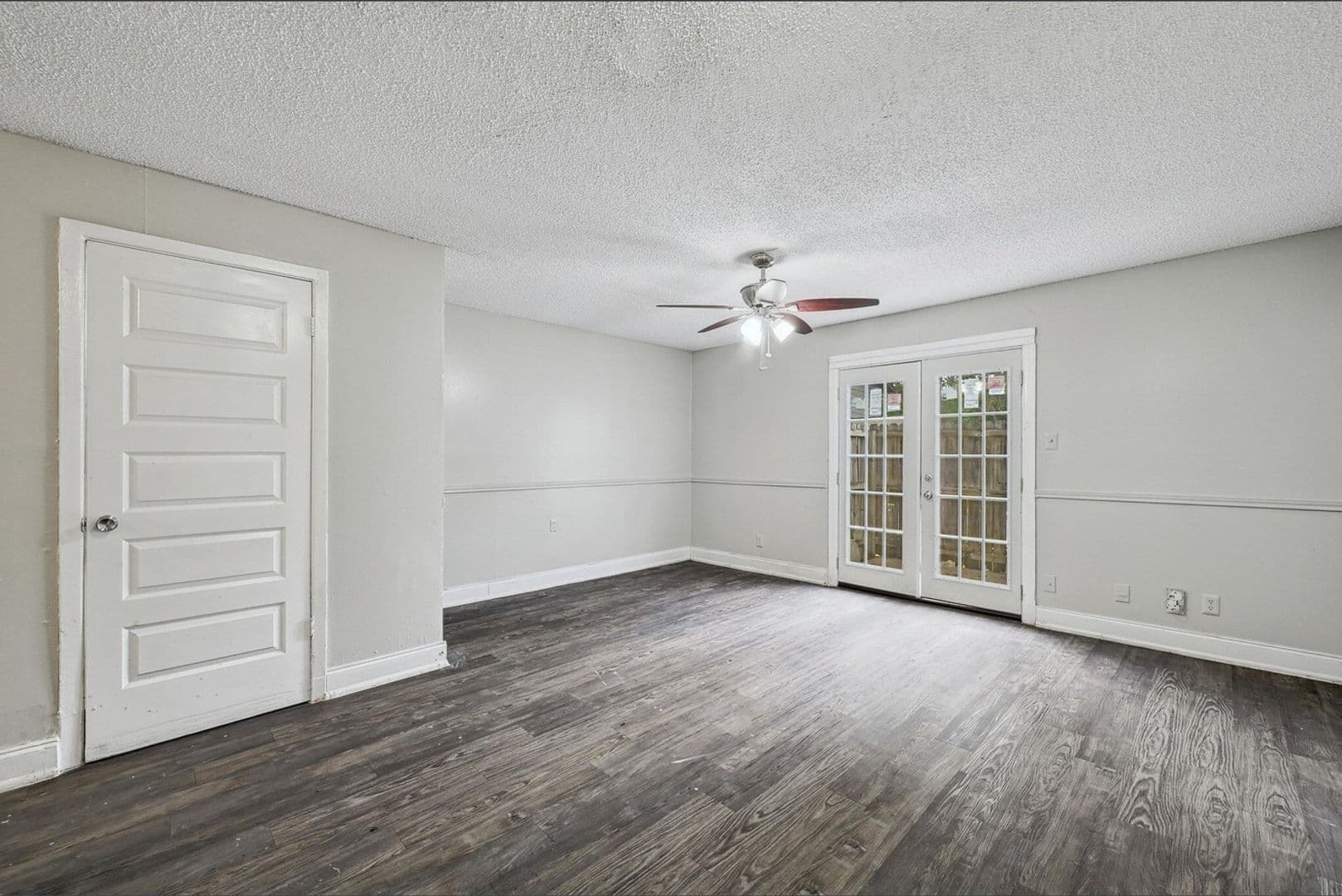 Austin Apartment: 1302 Parker Lane