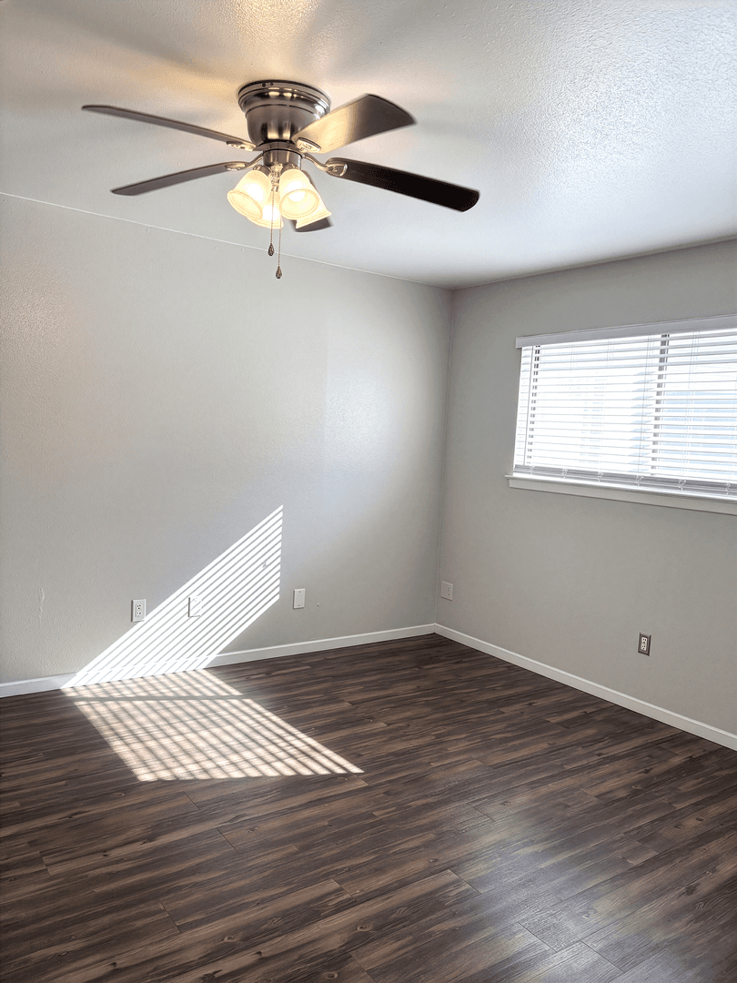 Austin Apartment: 1124 Rutland Dr