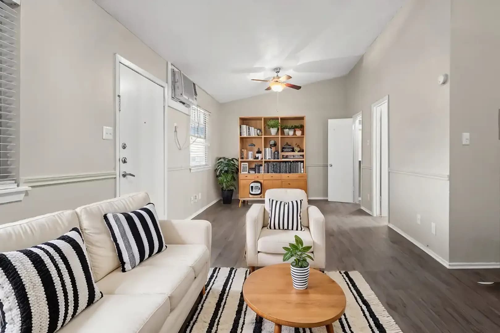 Austin Apartment: 1300 Parker Lane