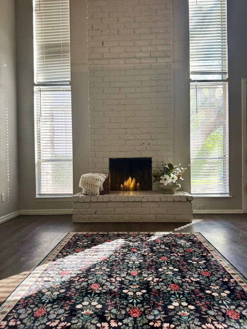 Austin Apartment: 1124 Rutland Dr