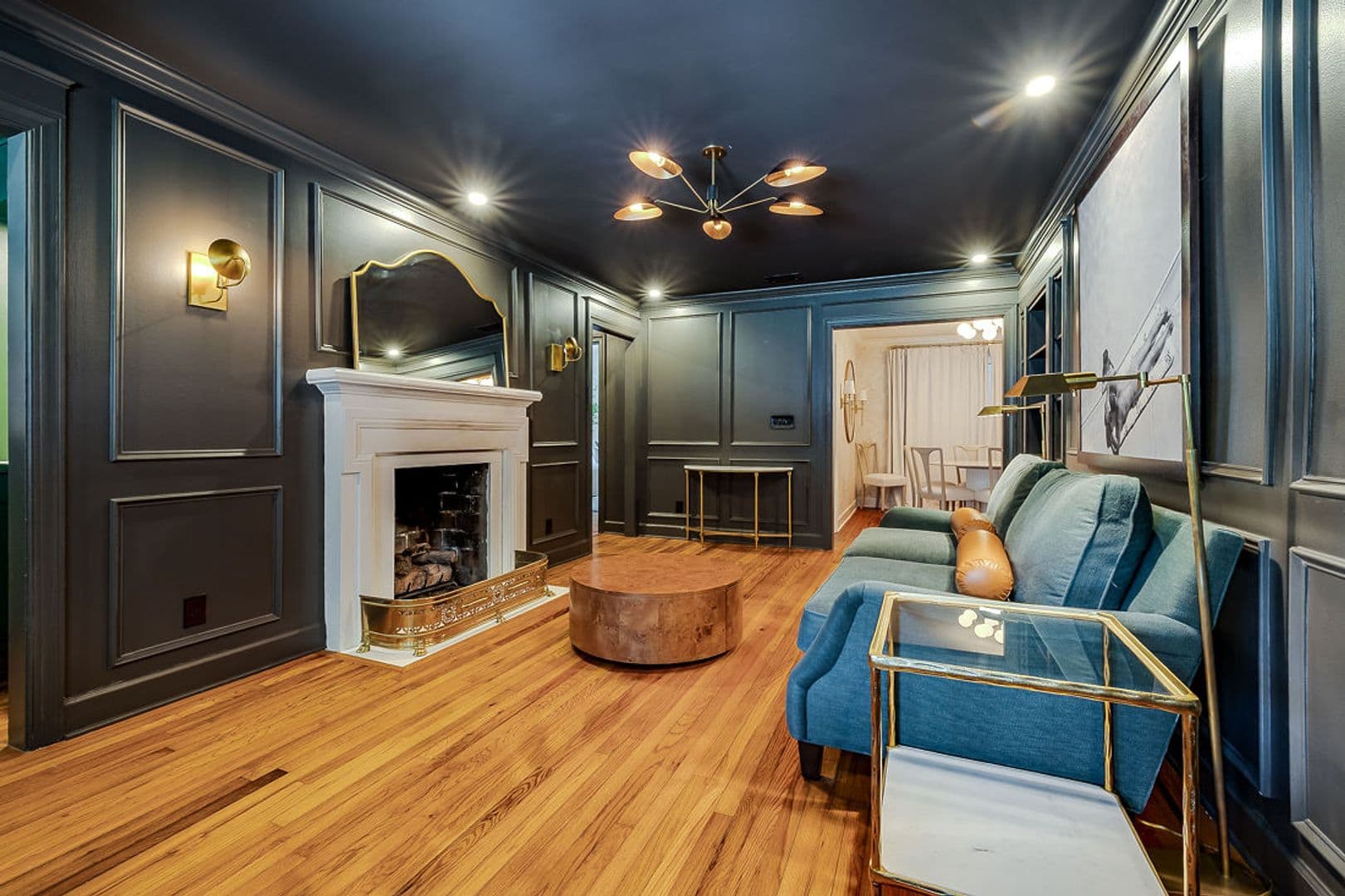 Savannah House: 38 Noble Glen Dr
