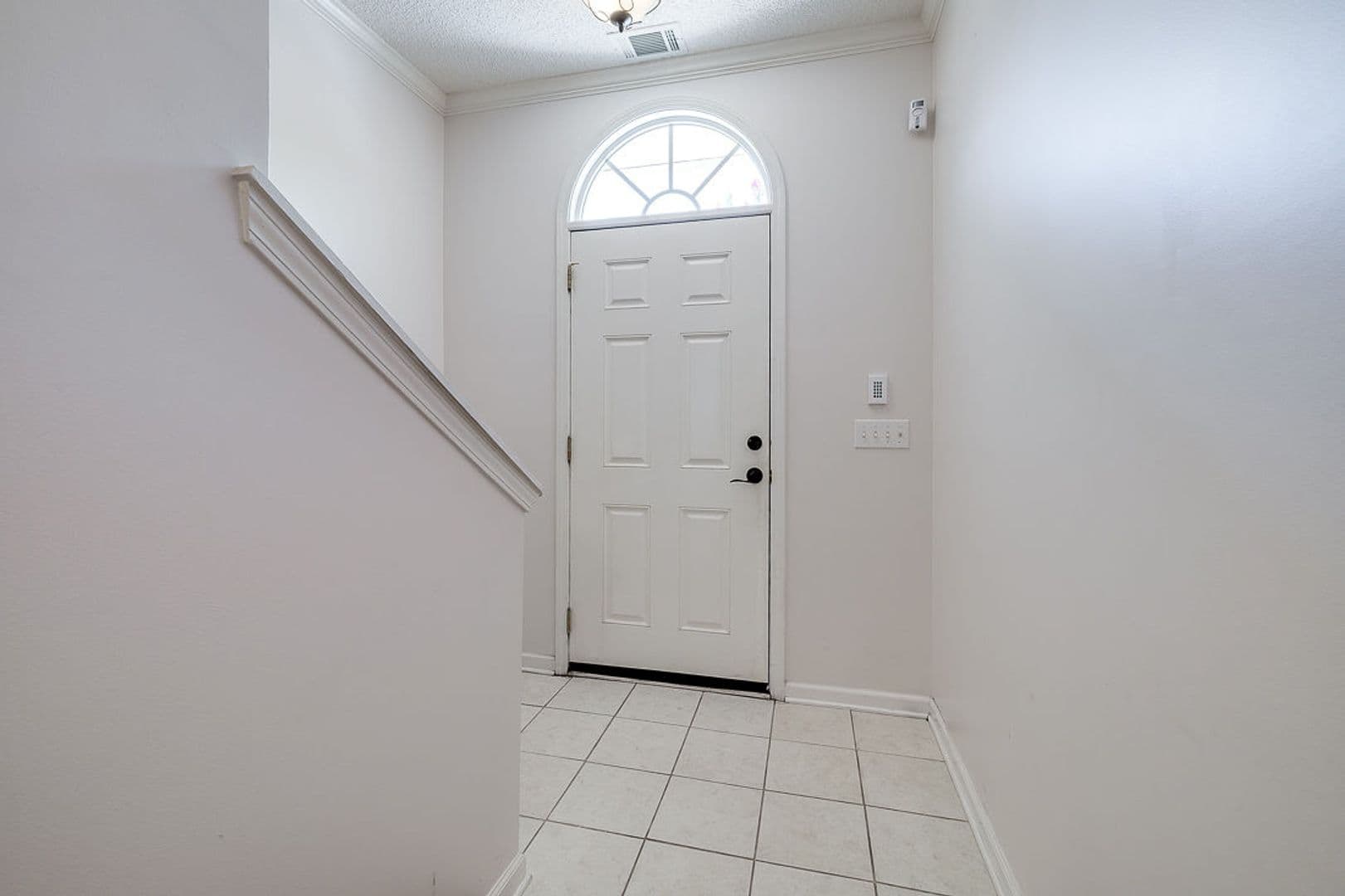 Savannah Townhome: 400 Tibet Avenue