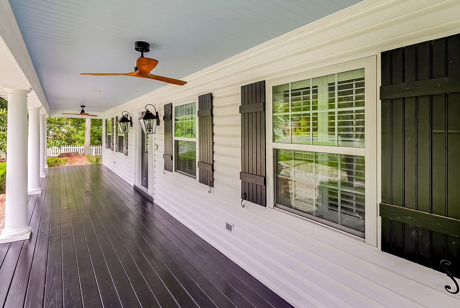 Savannah House: 38 Noble Glen Dr