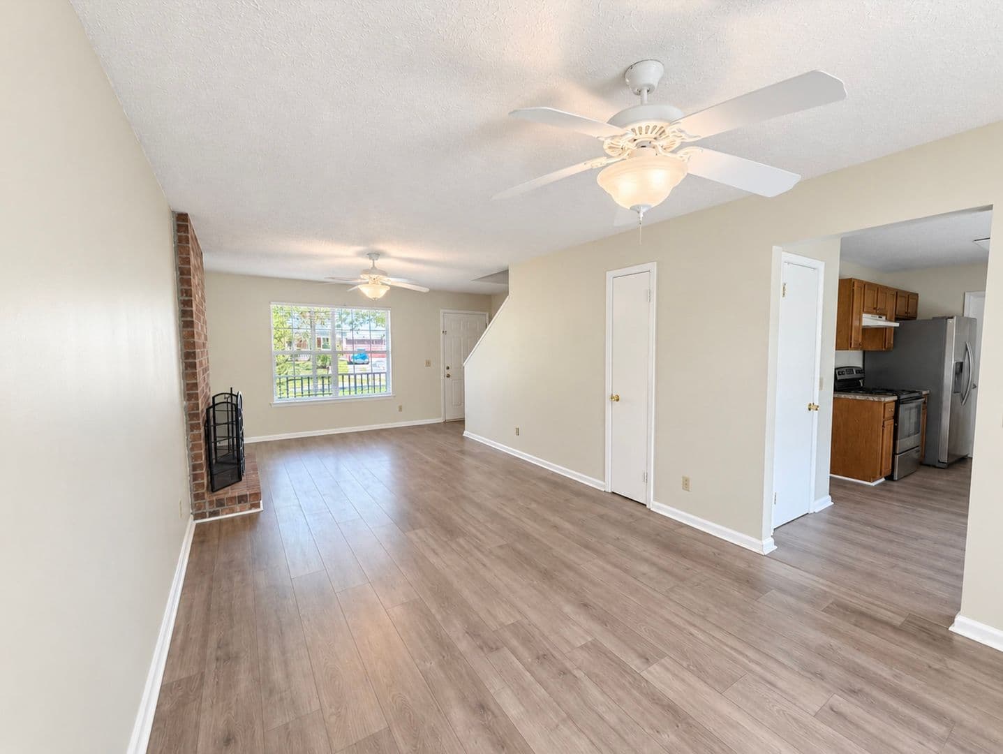 Richmond Hill House: 61 Whippoorwill Lane