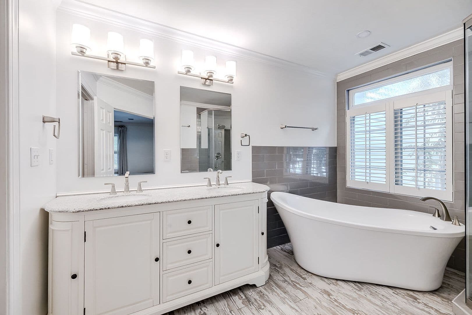 Savannah House: 38 Noble Glen Dr