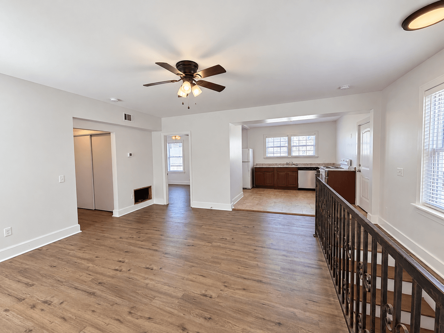 Savannah House: 510 E Liberty St