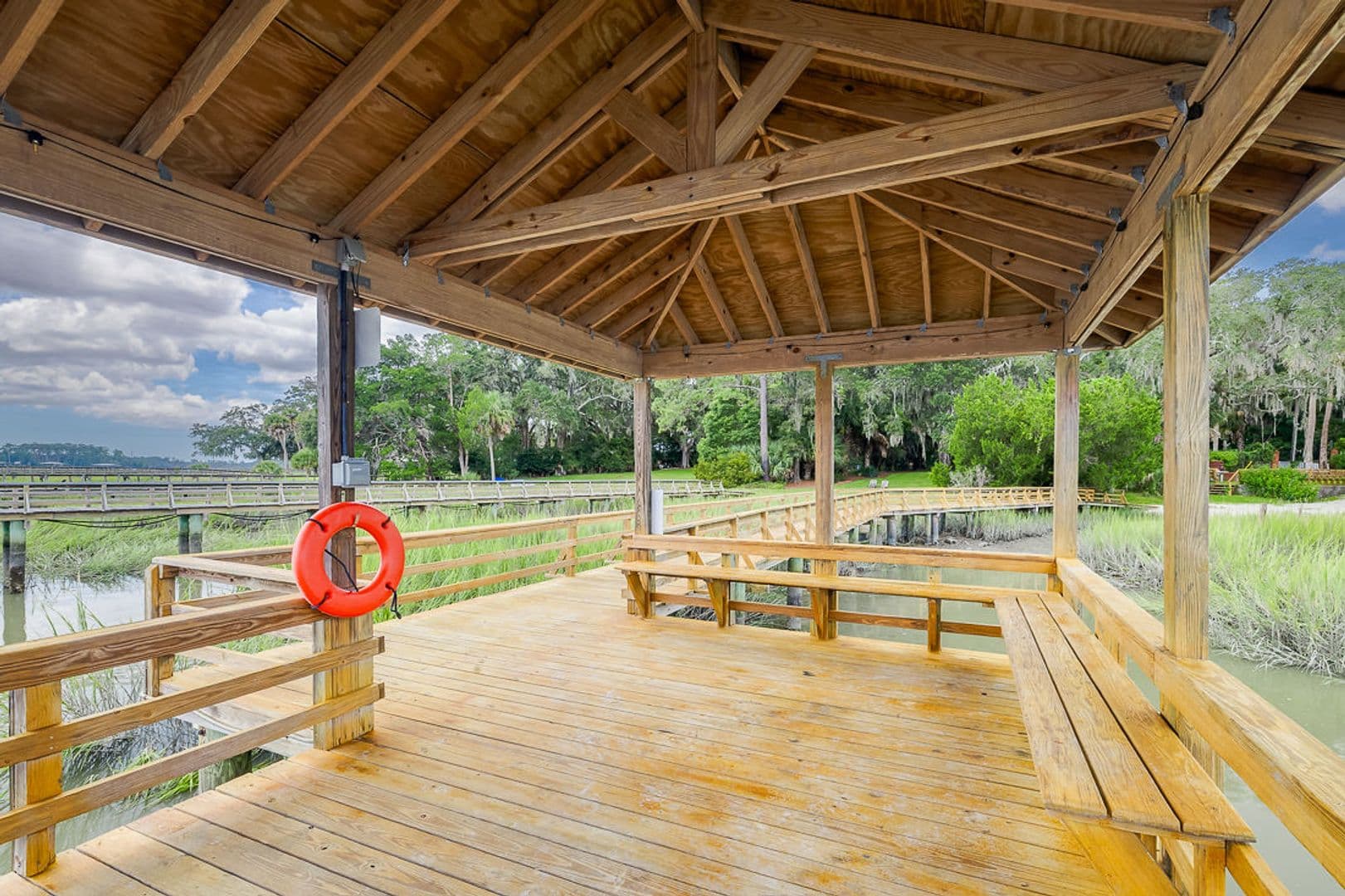 Savannah House: 38 Noble Glen Dr