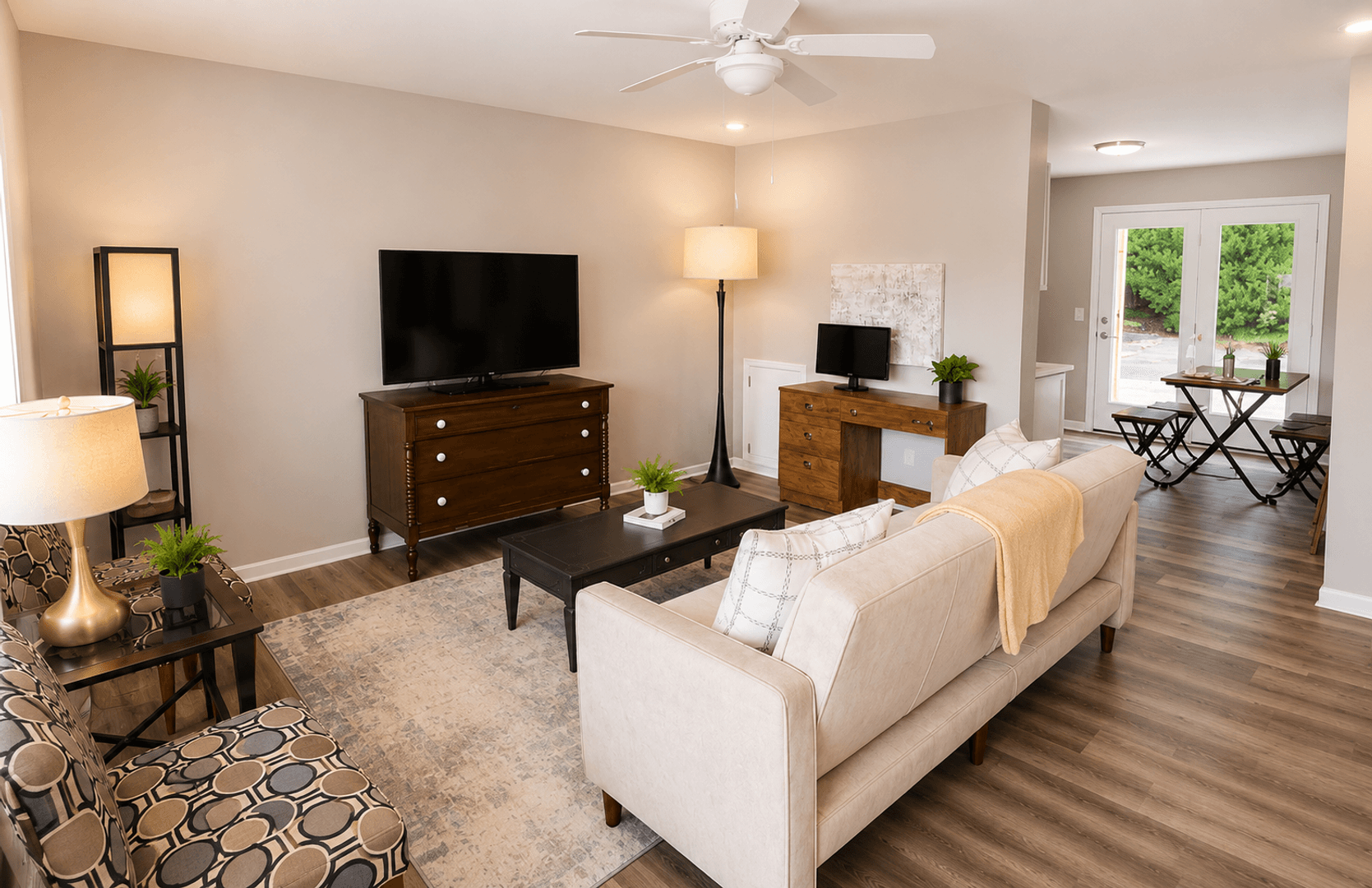 Lexington Apartment: 120 Lake Villa Rd