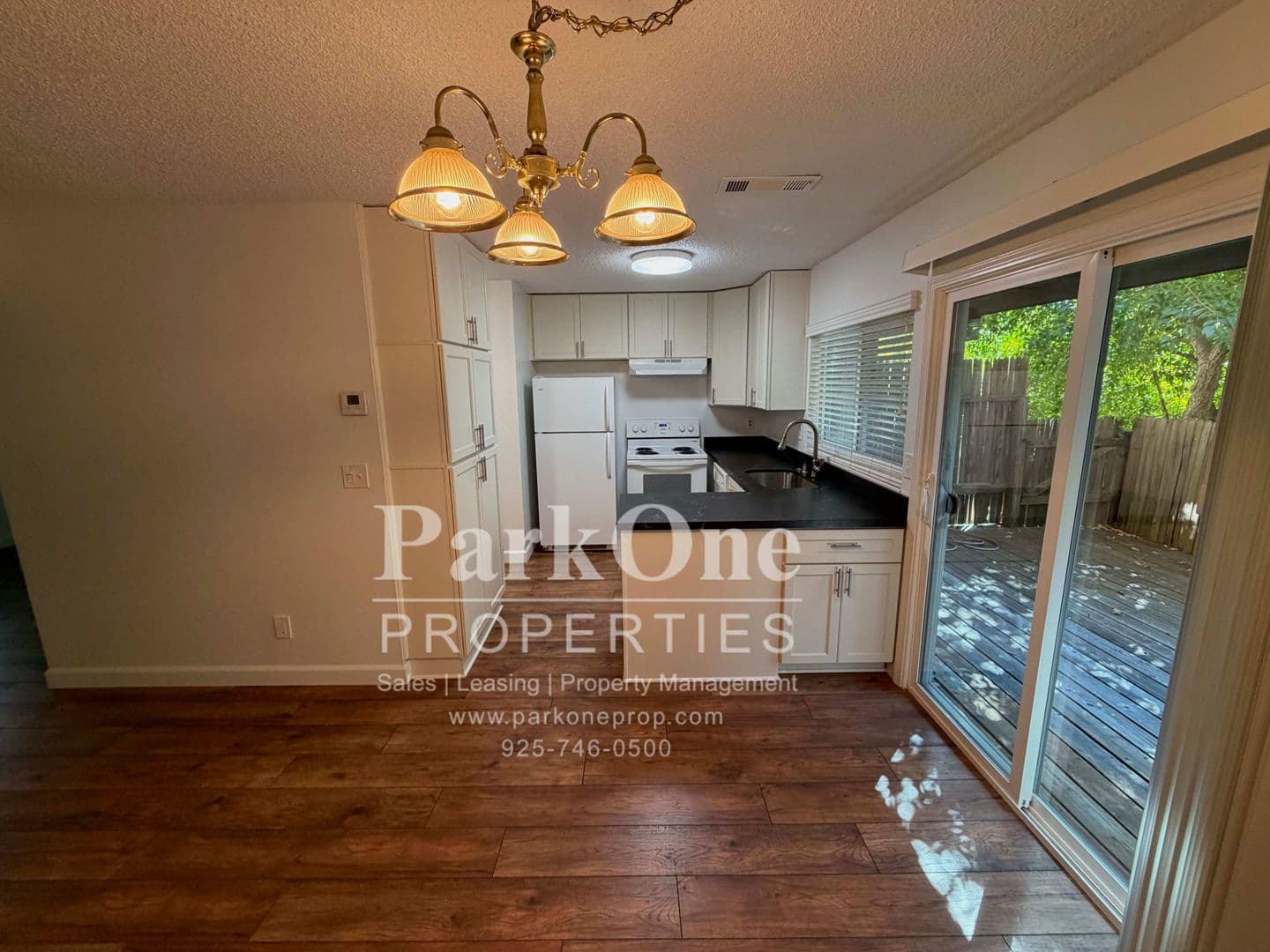 Lafayette House: 3270 Marlene Dr