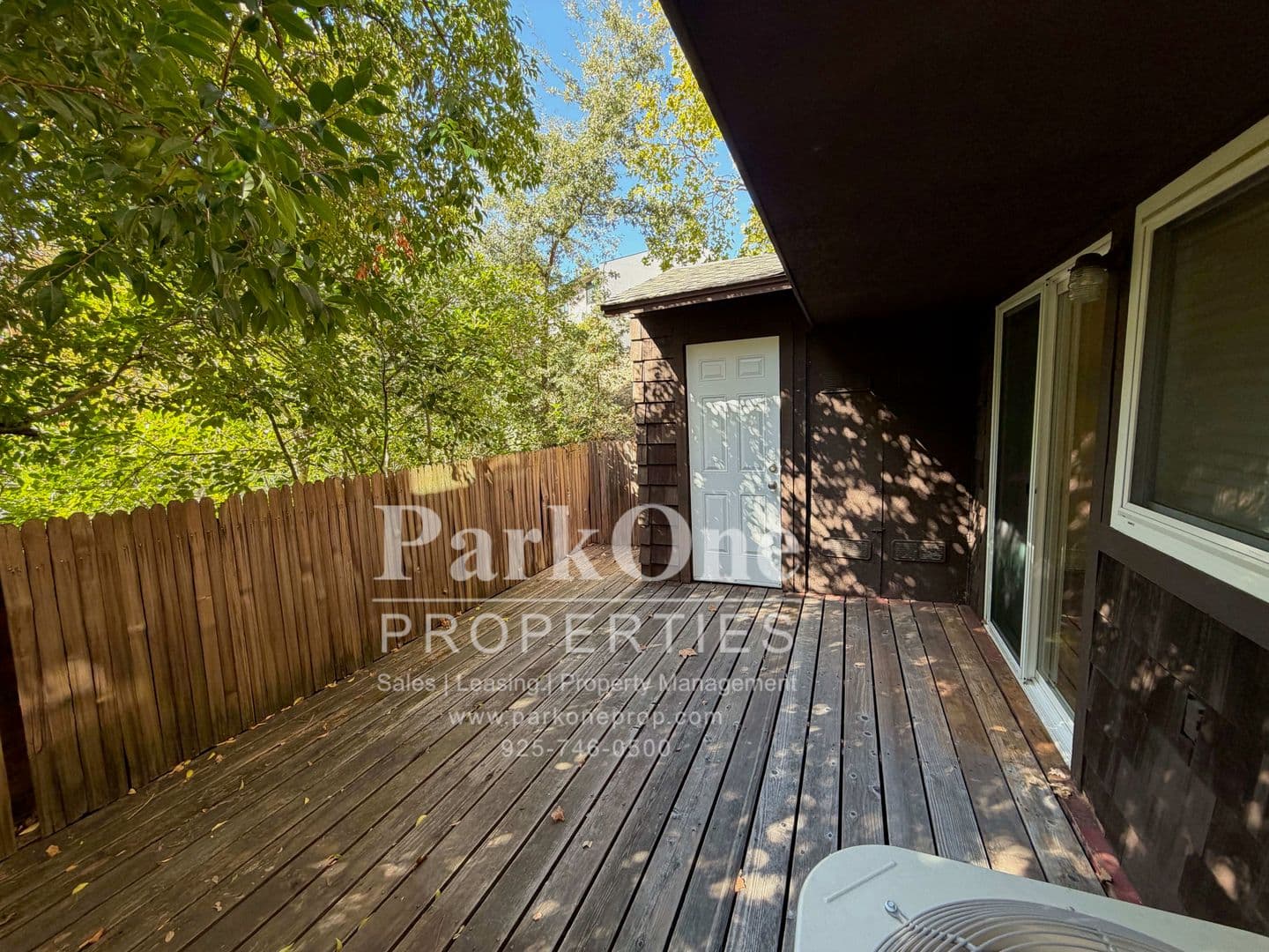 Lafayette House: 3270 Marlene Dr