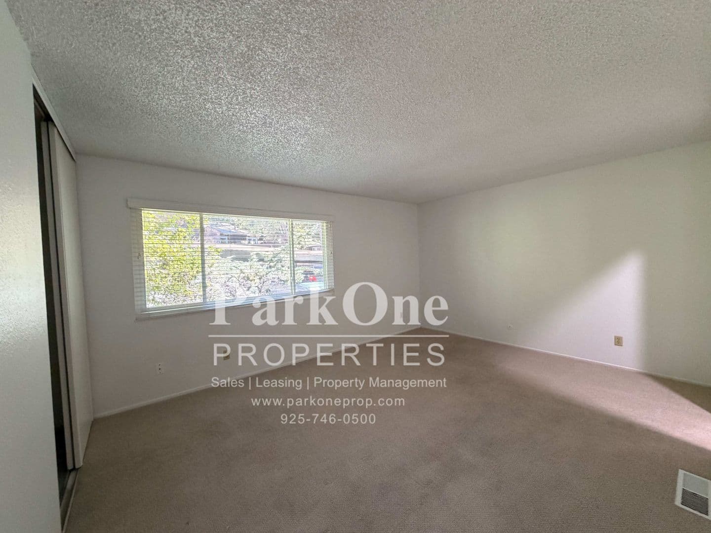 Lafayette House: 3270 Marlene Dr