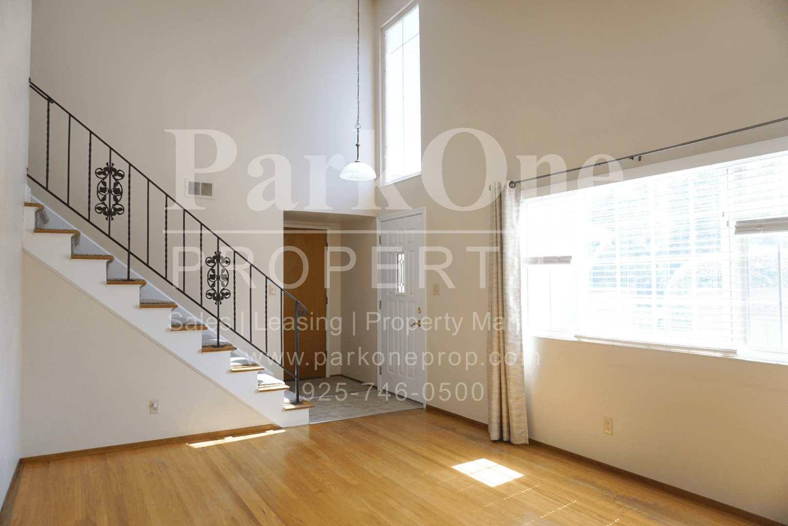 Pleasant Hill House: 2119 Norse Dr