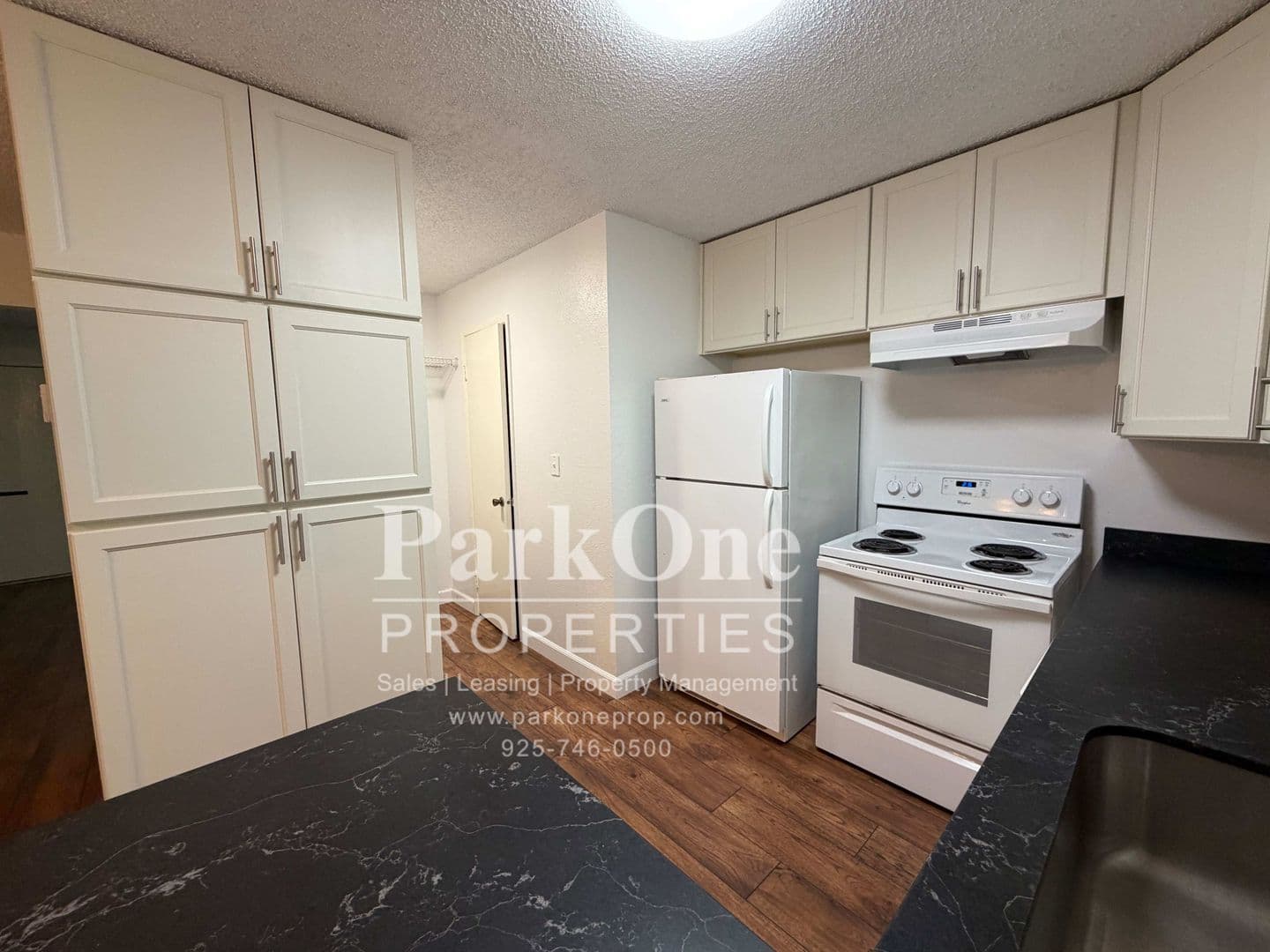 Lafayette House: 3270 Marlene Dr