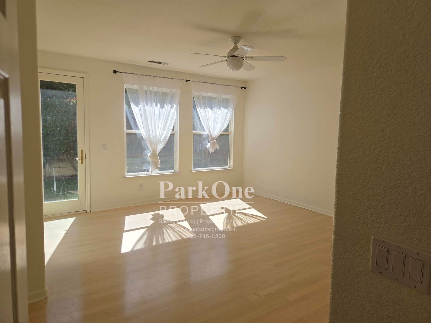 Concord House: 5270 Ambleside Dr