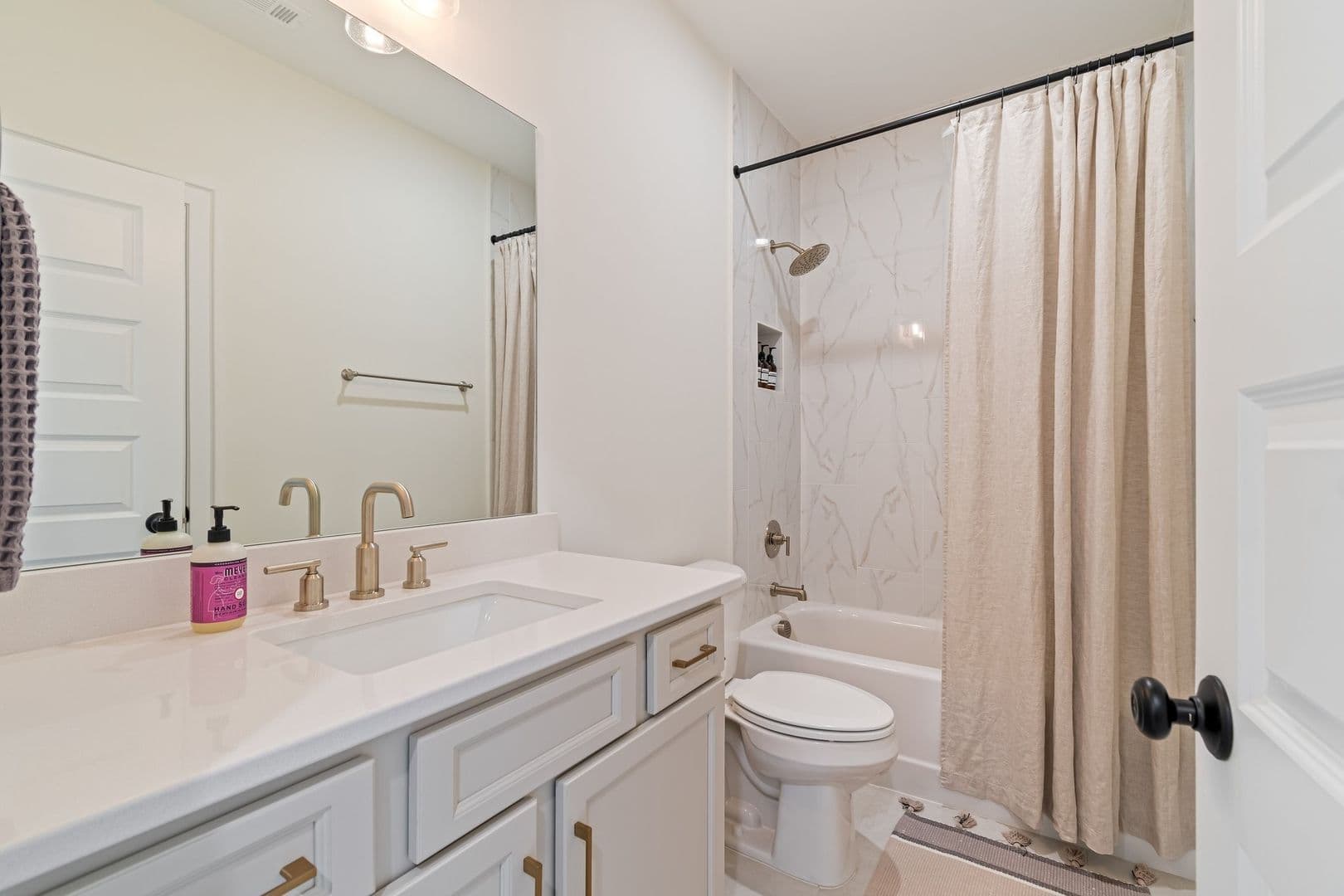 Thompson's Station Townhome: 3198 Sassafras Ln