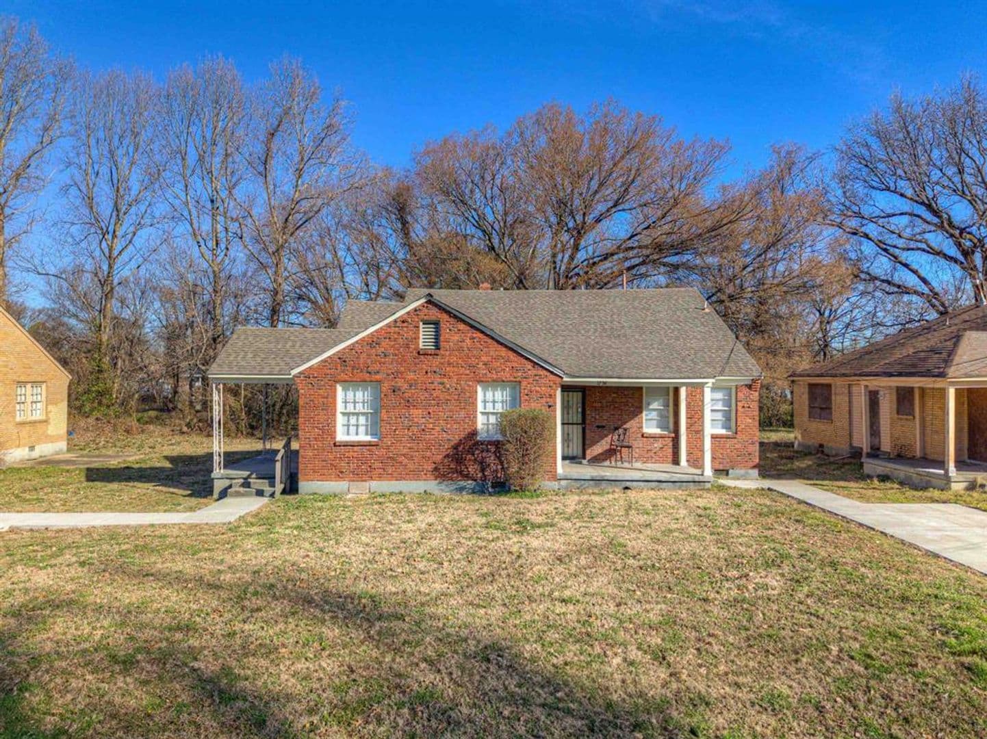 Memphis Apartment: 1736 Edward Ave