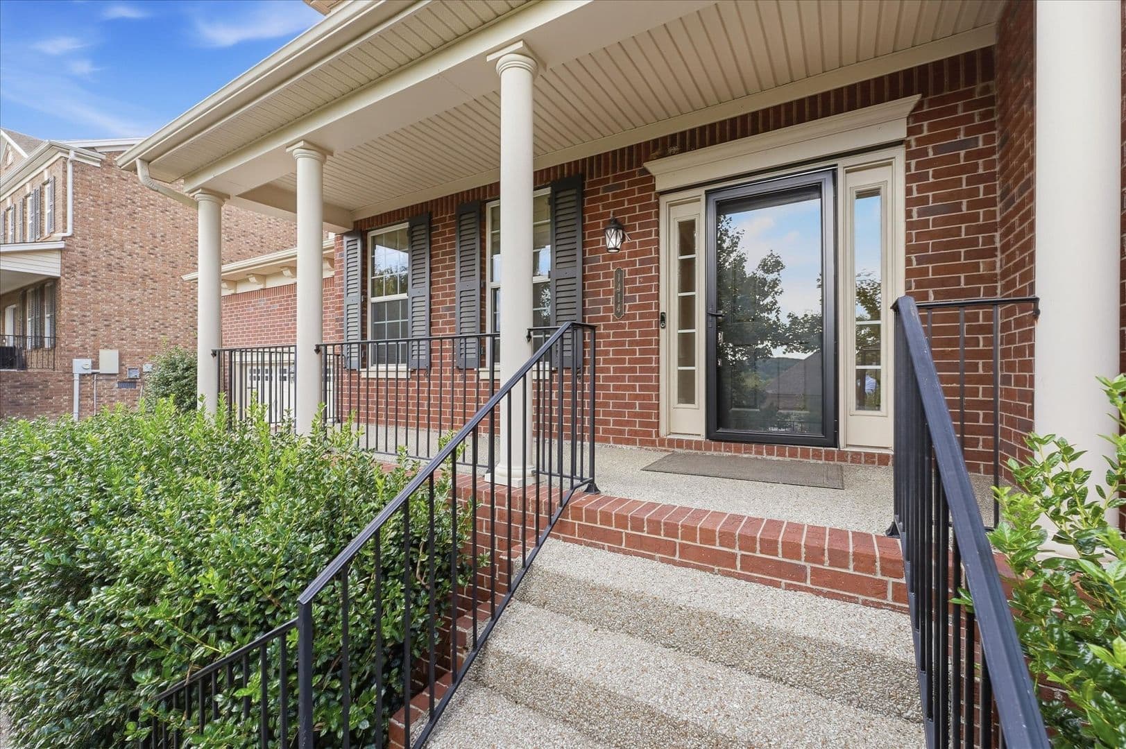 Franklin House: 1414-a Chantilly Ln